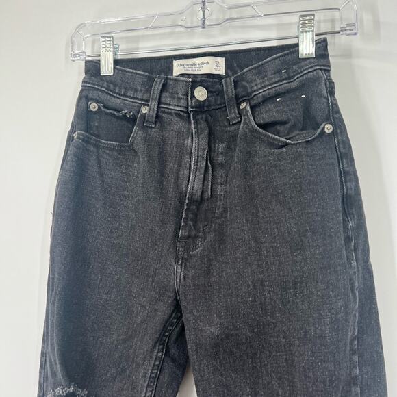Abercrombie & Fitch The Ankle Straight Jeans Ultra High Rise SHORT - Picture 2 of 8